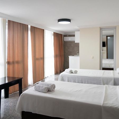 Hotel Carleone Batoumi Extérieur photo